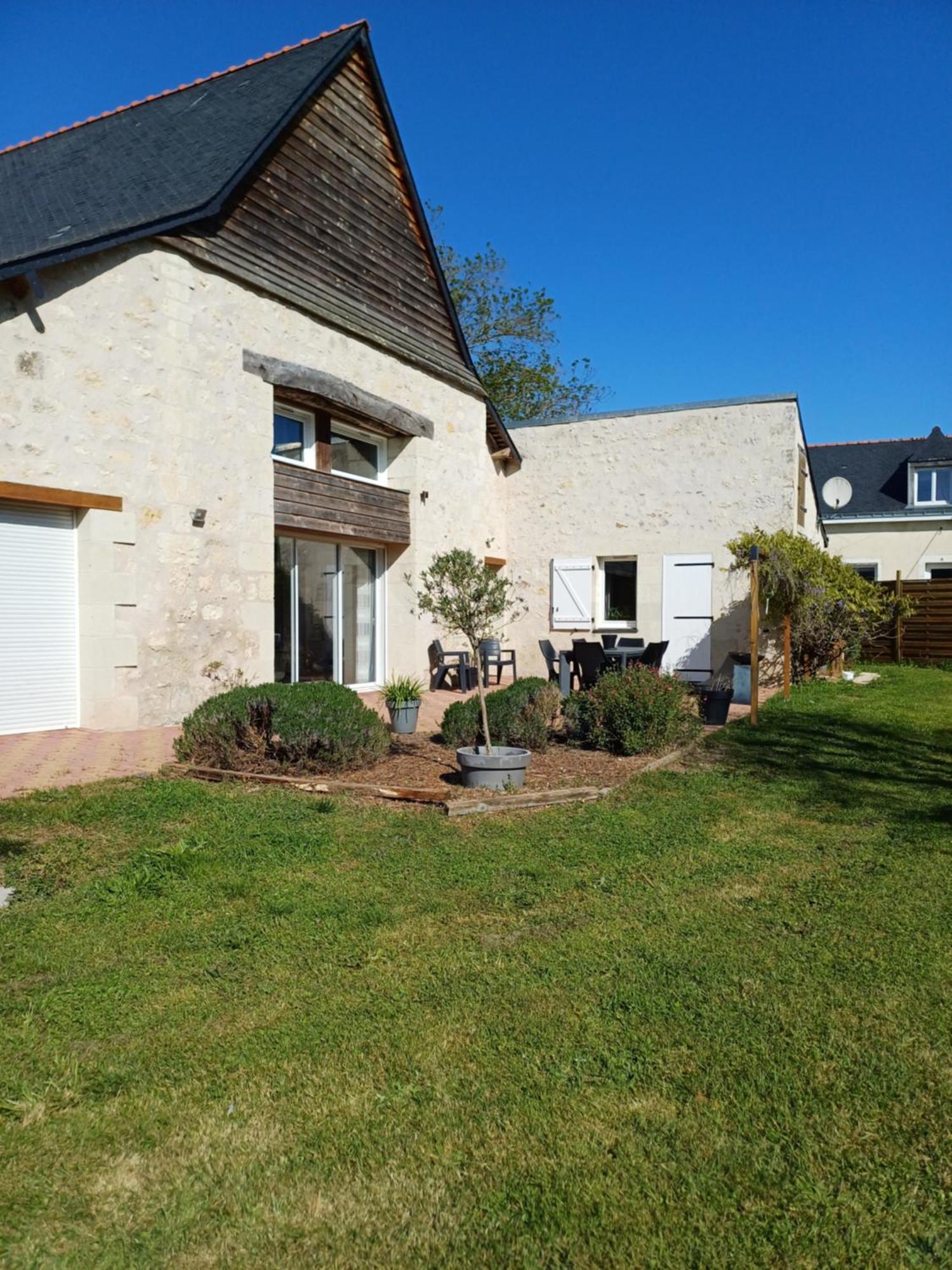 La Grange Des Roisnes Longué Exterior foto
